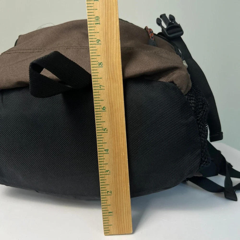 Old Navy Active Trek System Backpack OS Brown Hiking Camping Vintage 2004